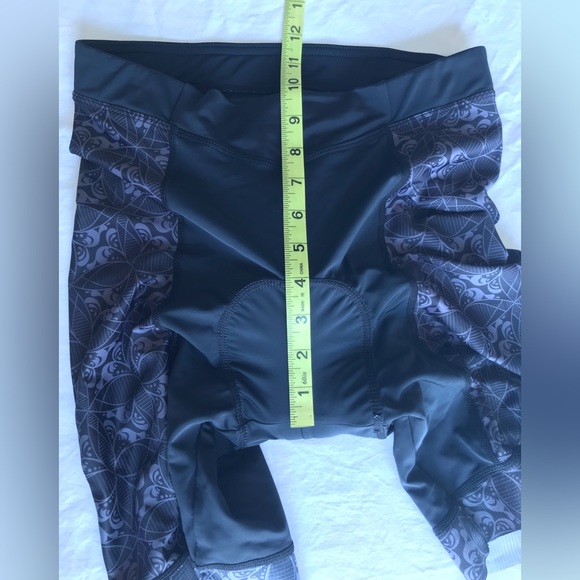 beroy Cycling Spin Class Biker Padded Pull On Shorts Women's Large Back Pocket - Picture 6 of 12